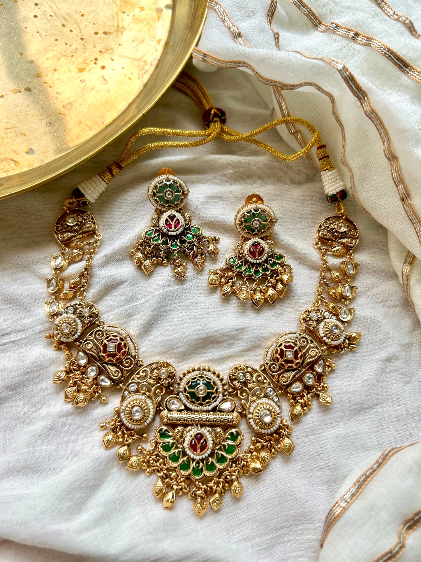 Vasanti Heritage necklace set