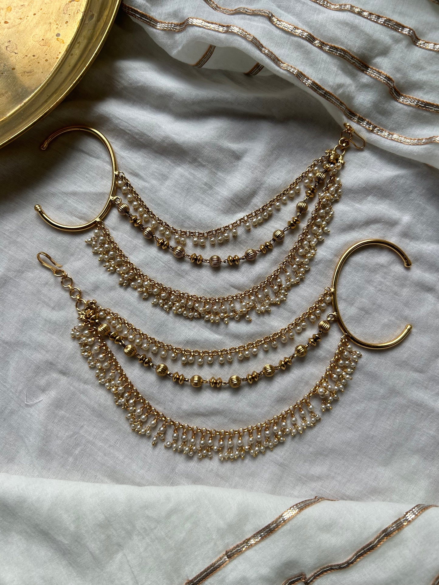 Roma Earchain