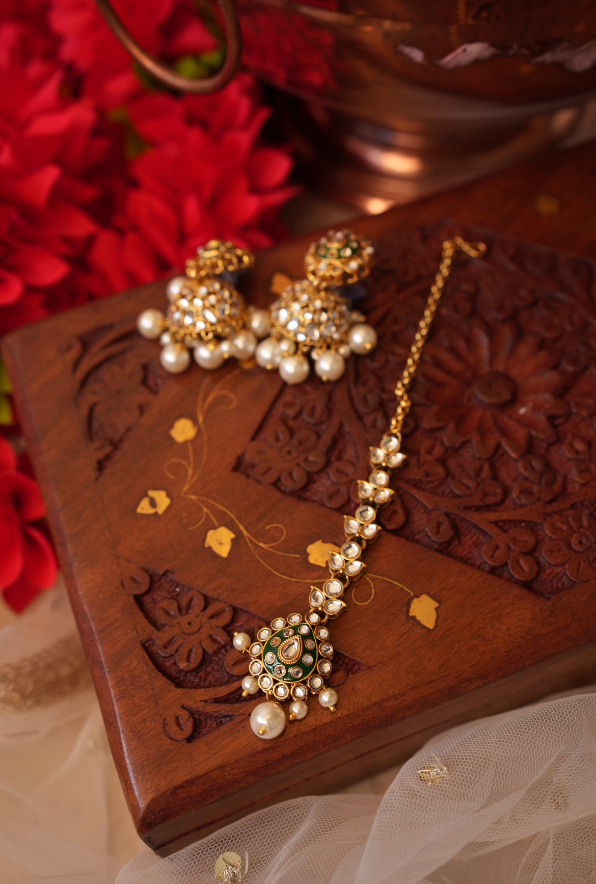 Vanshita necklace set