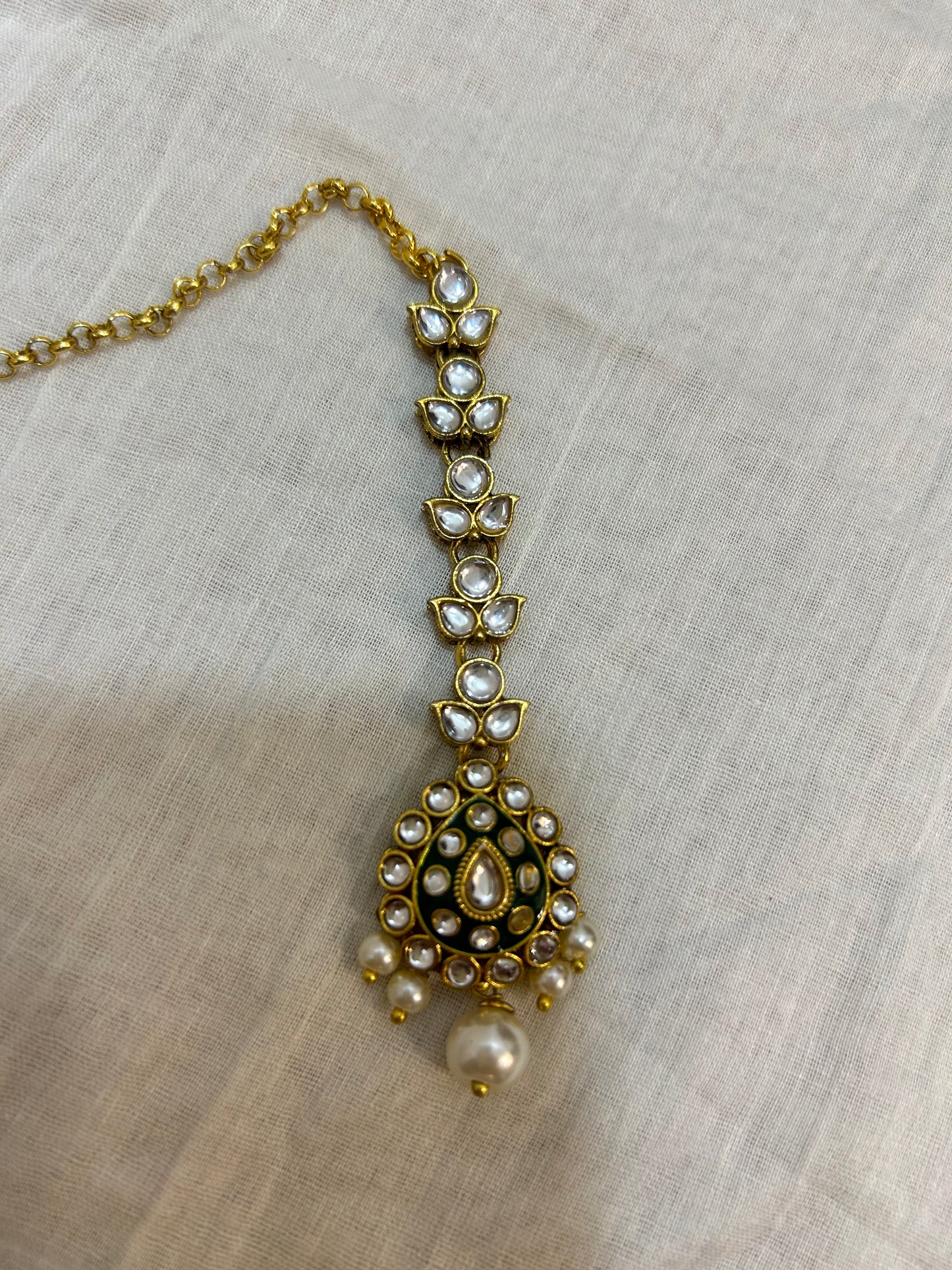 Vanshita necklace set