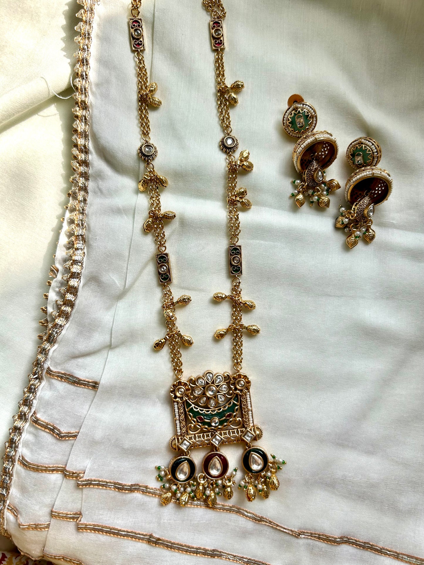 Dhairya set