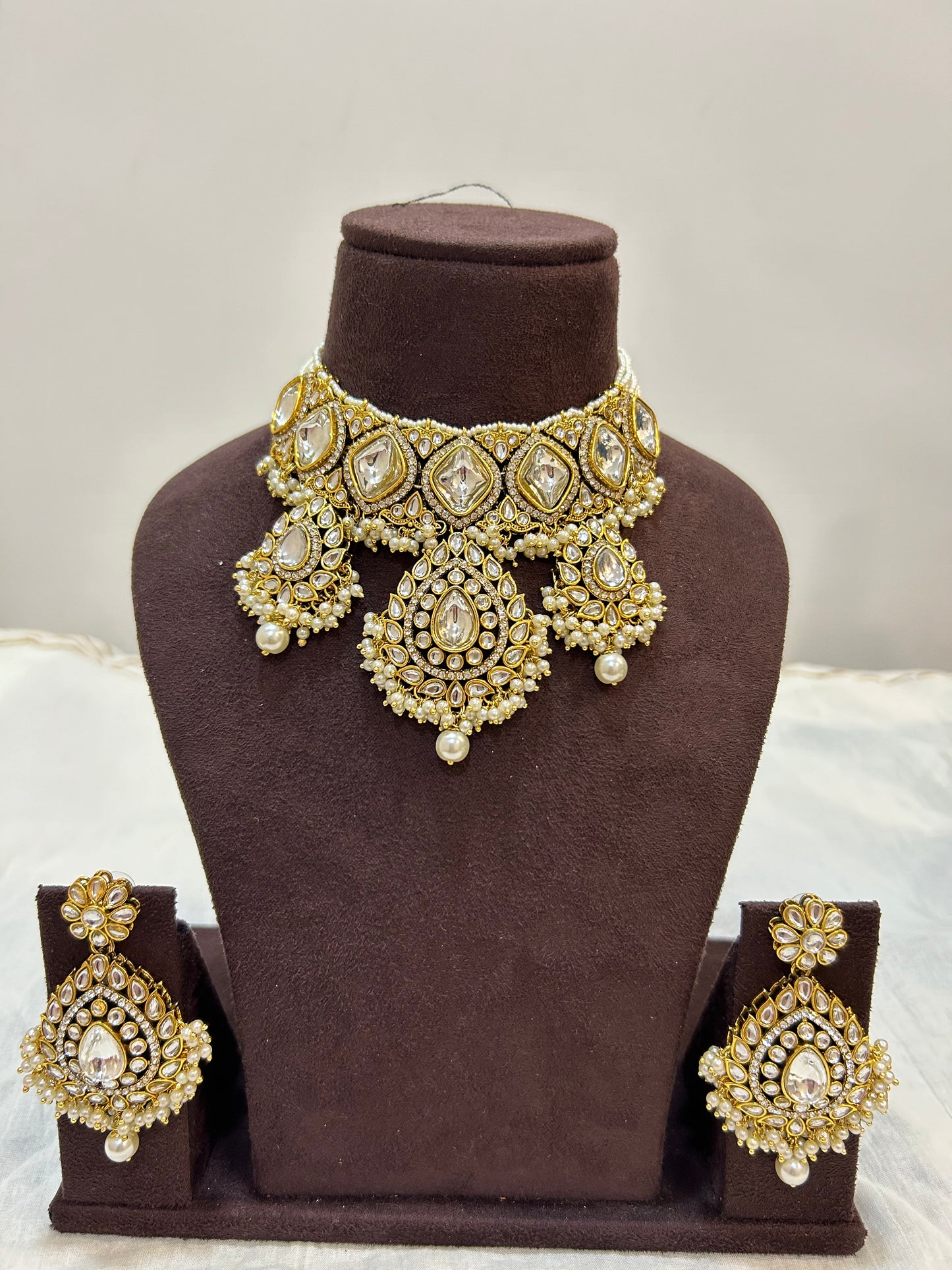Devi necklace set
