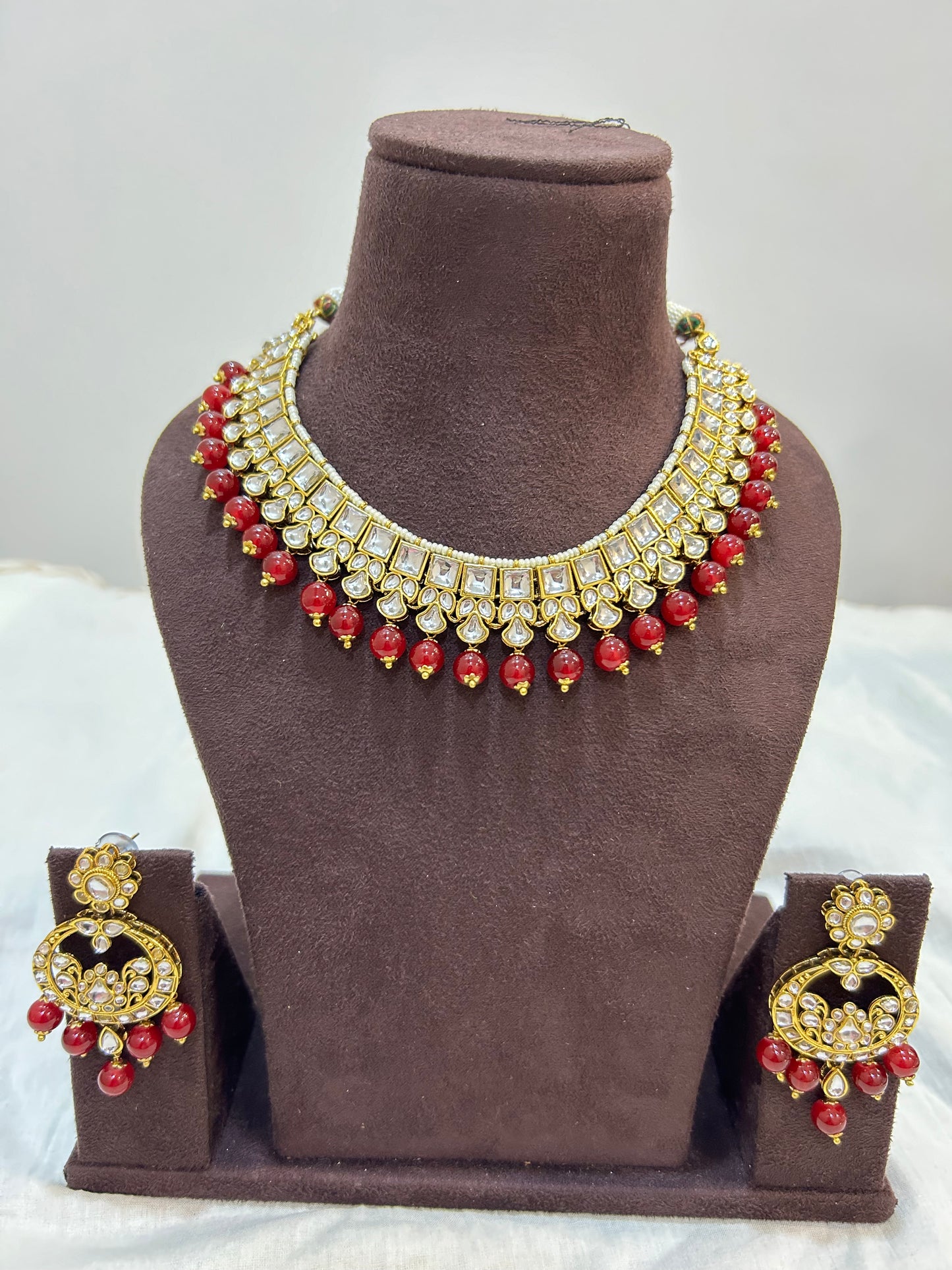 Kiya Necklace set
